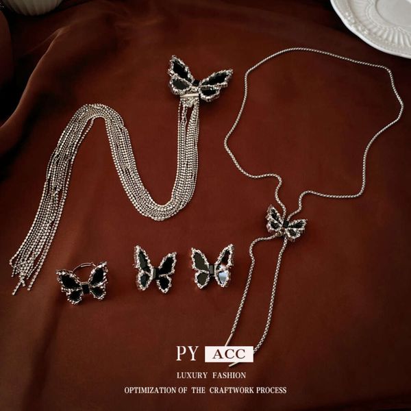 Diamond Plazed Butterfly Tassel Brincha Ring Set, design escuro e de nicho, colar, jóias personalizadas