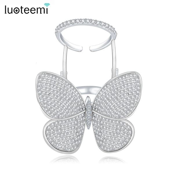 Luoteemi Hochwertige koreanische Mode Hochzeits Schmetterlingsringe für Teen Micro gepflastertes leuchtendes CZ Movable Schmuck für Weihnachtsfeier 240322