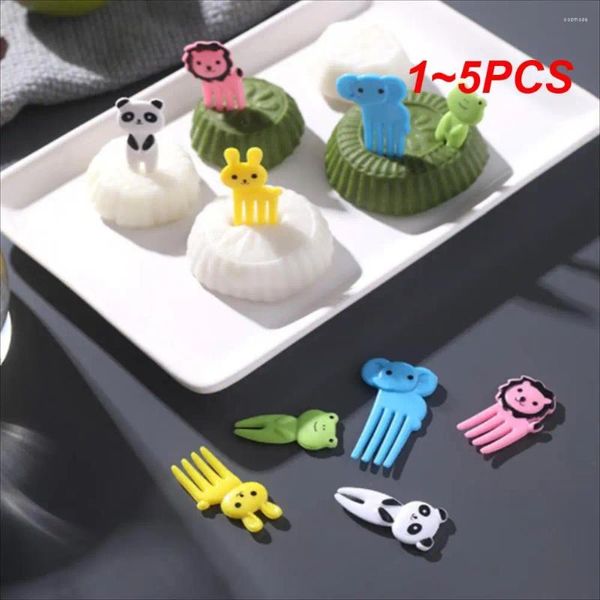 FORCHI 1-5pcs Smacchino carino cartone animato mini dessert forma animale portatile forchetta di frutta portatile