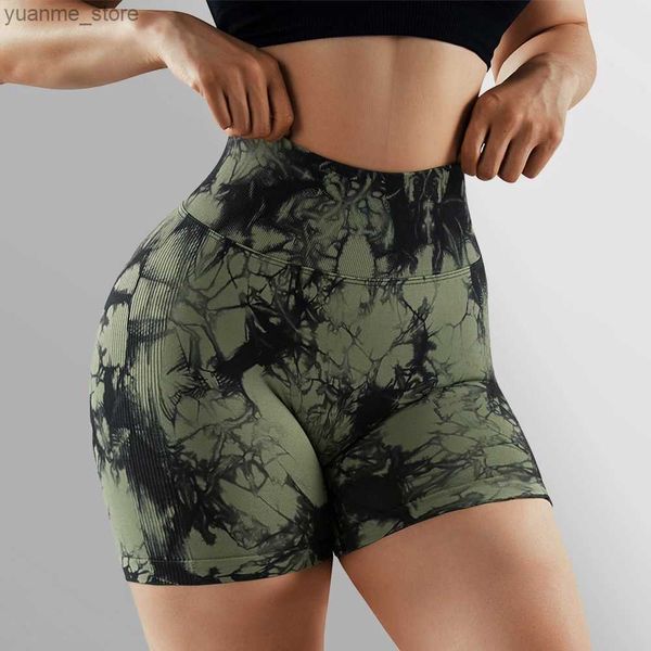 Yoga -Outfits Krawattenfarbstoff nahtlose Fitnessshorts Frauen hoher Taille Hip Lift Sports Fitnessstudio enge Shorts Running Cycling Sexy Peach Gym Yoga Shorts Y240410