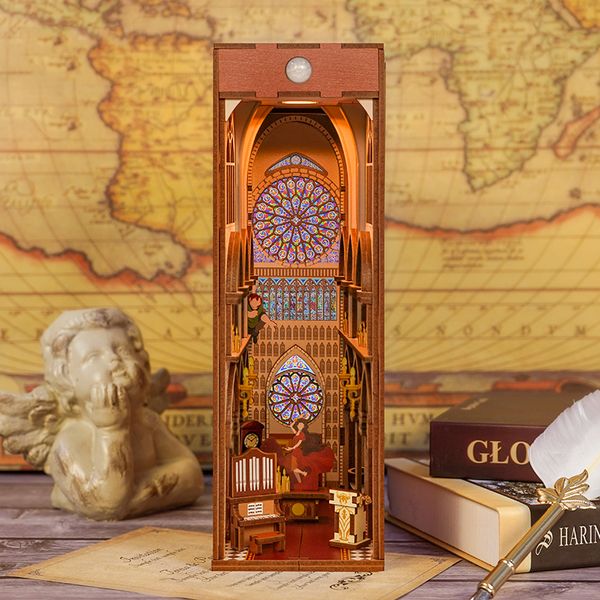 Yeni DIY Kitap Nook Notre Dame De Paris Model Binası Kitap Anahtar Kitap Kitap Kiti Oyuncak Çocuk Doğum Günü Hediyesi Casa