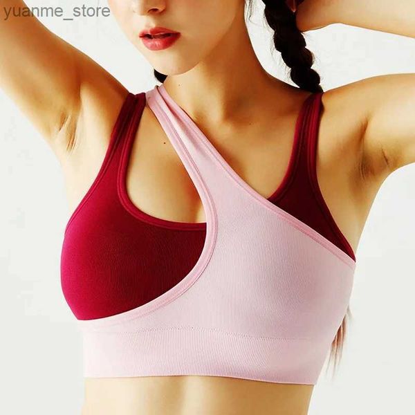 Yoga Roupfits Cloud Hide Hot Women Sports Bra Bra Sexy Tanque de ioga Top Top Roupa Push Up Bras Athletic Vest Gym Girls Fitness Shirt Sportswear Y240410