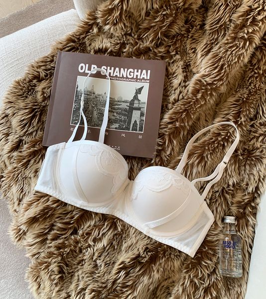 Sexy Spitze erotische Dessous Frauen BH halbe Tasse kleine Brust oben dünne Boden Dicke gesammelte Stahlring Bralette Unterwäsche Set