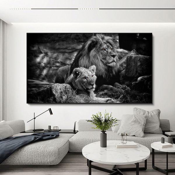 Immagine in bianco e nero per soggiorno casa due leoni dipinti stampati in tela poster decorativo modulare per pareti animali moderni