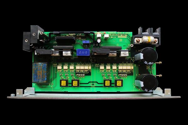 A16B-2202-0750 FANUC PCB PODRO DE Circuito da placa de circuito para controlador de máquina CNC muito barato