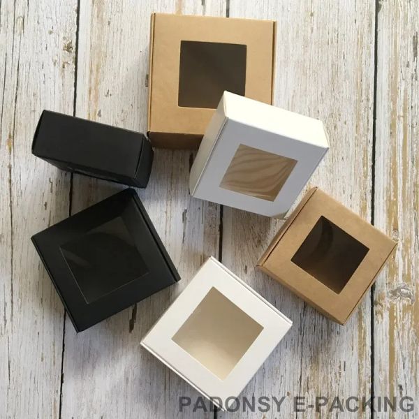 50pcs Kraft Paper Box com caixas de sabão de janela de PVC transparentes embalagens caixas de presente favores de casamento caixas de doces por atacado por atacado