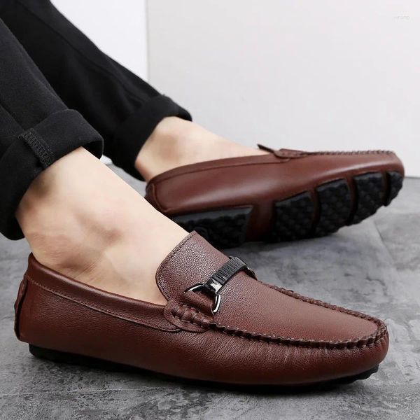 Casual Schuhe Luxus echte Lederlaobers Männer Design Moccasin Mode Slip auf weicher flacher erwachsener männlicher Schuhe handgefertigter Bootschuh Schuh