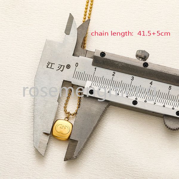 Luxury Brand Designer Lock Key Pendants Collane Non sbiadendo 18k oro inossidabile in acciaio inossidabile in acciaio chocatore a ciondolo Accessori per la catena di gioielli Regali No Box