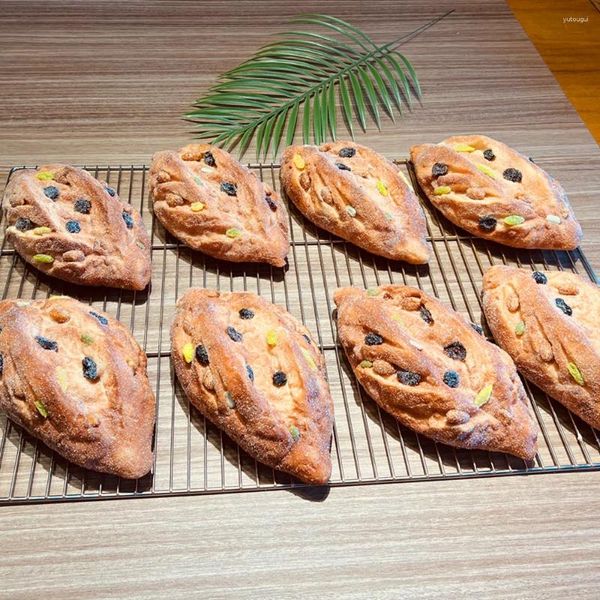 Dekorative Blumen Französische falsche Nussbrotverzierungen für Kinder Simulation Roggen Toast Requisiten Baguette Kuchen Küche Spielzeug Spielzeug