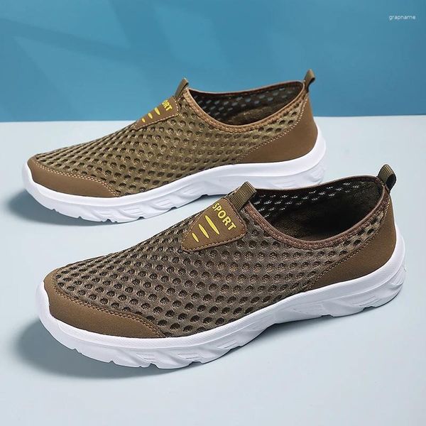 Sapatos casuais 2024 Summer Men Men Mesh Sneakers confortável e respirável deslize