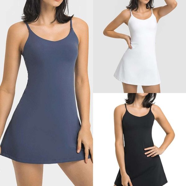 Thin Womens Yoga-Gurtkleid-Tennis-Tanktop mit Brustpolstern Hochelastische, schlanke, fit schweißschwache atmungsaktive Sportrock für Freizeit-Training im Freien