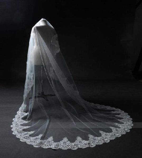 Элегантная беловольная длинная свадебная вуаль из тюля кружев
