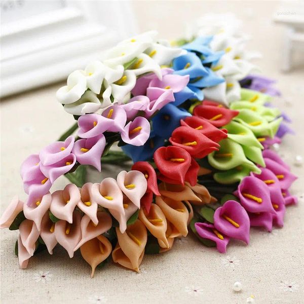 Dekoratif Çiçekler 12 PCS/Bunch Mini Köpük Calla Yapay Çiçek Buket Düğün Dekorasyonu DIY Çelenk Hediye Kutusu Scrapbooking Craft FACH