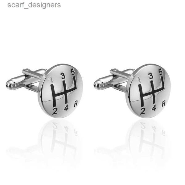 Cuff Links Hot Sale AAA Qualidade Laser BUFFLINKS Homens Francês Excelentes Links de punho atacado Cufflings de engrenagem prateada Novos manguitos de design Y240411