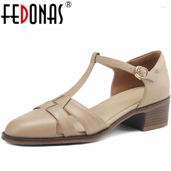 Sandali fedonas donna vintage vera pelle di qualità in pelle per ufficio maturo darpe scarpe donne tacchi spessi stile retrò a tracolla