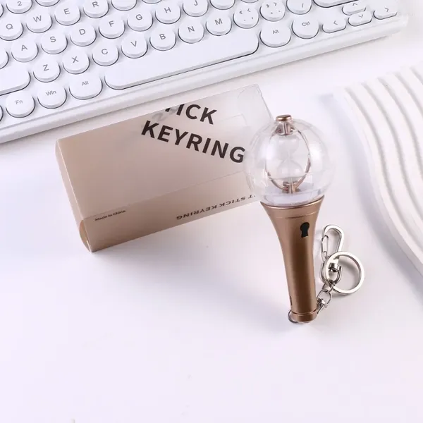 Keychains kpop atteez mini stick leve luz criativa keyrings saco pingente key tings fãs coletas presentes