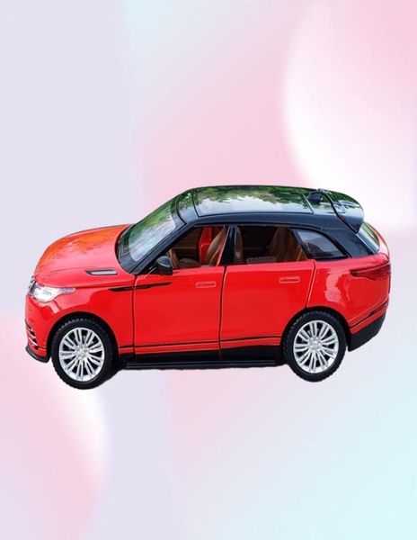 132 Scala per Range Rover Velar Diecast Leghe Metal Luxury Car Model Collection Offroad Vehicle Soundlight Toys LJ2009305706901