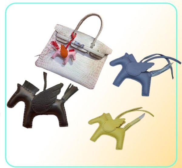 Stume di pelle di pecora vera elaboraio in pelle di pecora Ponga di alta qualità Pony Classic Handbag Ornament realizzato da motivi a mano per auto o Home4853644