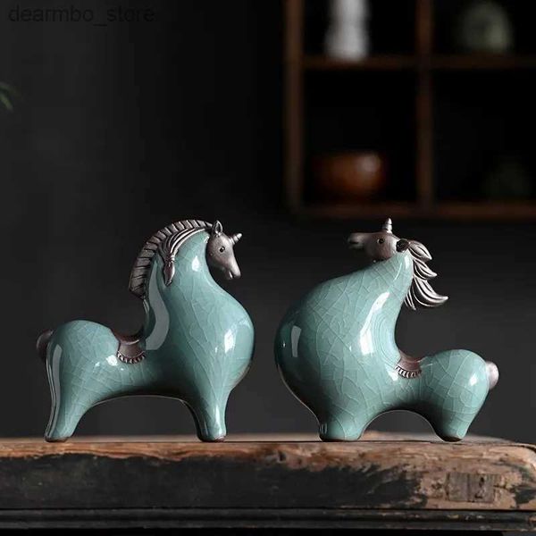 Arti e mestieri astratti ornamenti di cavalli e statue artigianali del forno Accessori per animali arcaistici in stile animale Livin Room Decor L49