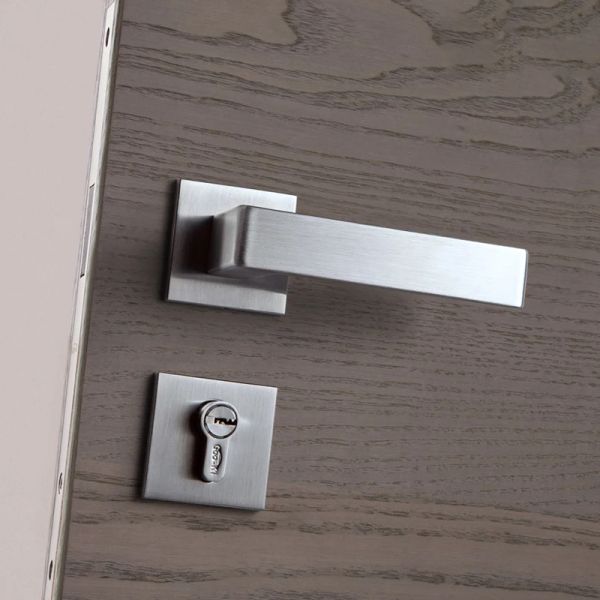 Tradizionali semplici manici per chiusura di sicurezza con serratura interna universale per le serrature per porte della chiave interna per camera da letto e bagno