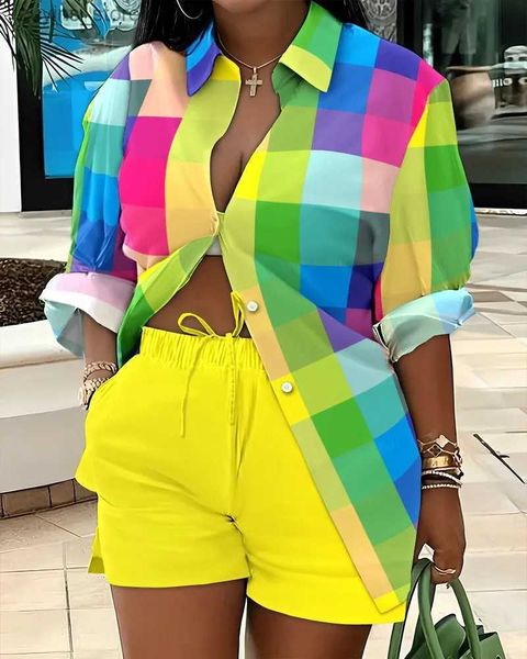 Basic Casual Kleider Plus Size 2 Piece Outfit für Frauen Button Down Plaid Shirt Casual High Taille Shorts Set 2024 Summer Multi-Color Abstract Print Set L49