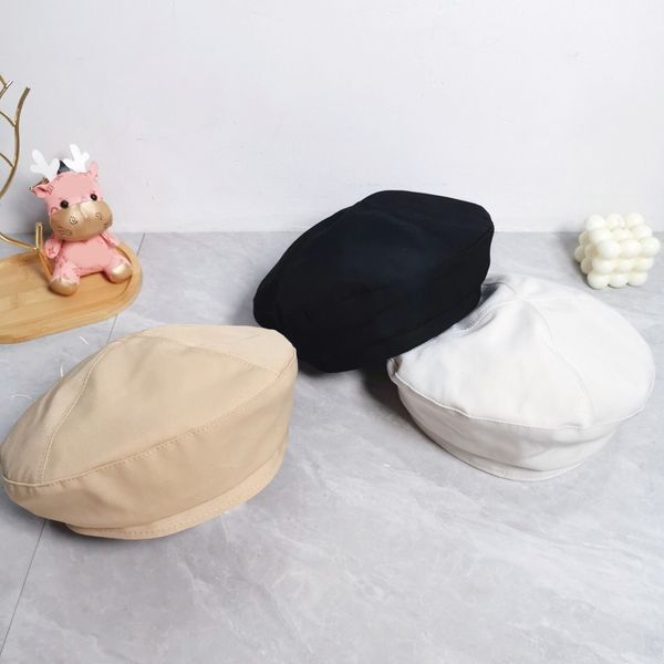 Tasarımcı Marka Ch Pearl Beret Kadın Lüks Bere Kapağı Yeni Stil Lady Bahar ve Sonbahar Bonnet Caps İyi Kalite Giymesi Kolay