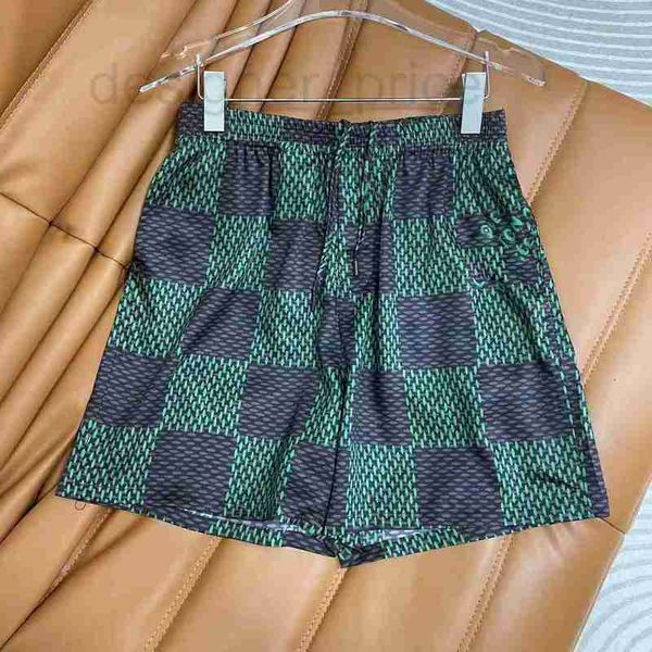 Shorts Designer maschile 2024 primavera/estate Nuovo elegante e alla moda a scacchiera verde scuro Shorts casual Rujl