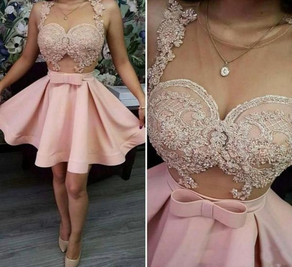 Abiti rosa per il ritorno a casa Appliques in pizzo a torro Sheer Abito da ballo corto Sexy Vedi attraverso abiti da cocktail party abiti economici9691255