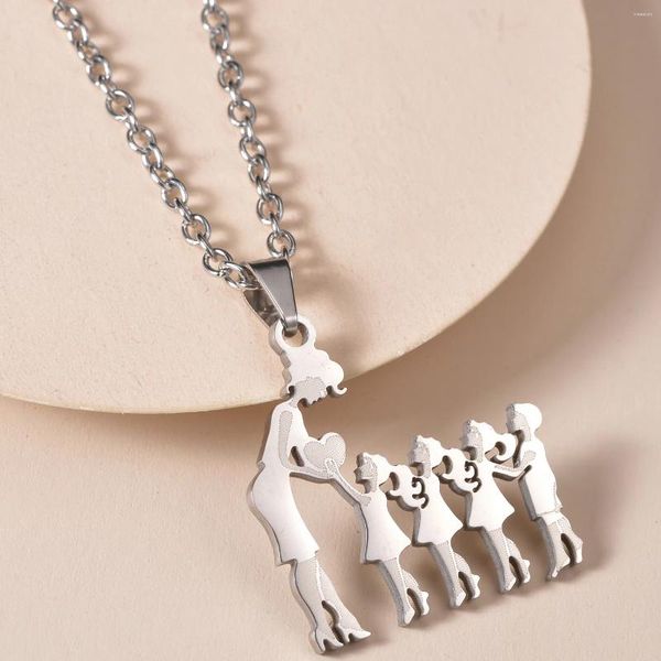 Ketten 1pc Fashion Edelstahl Familien Halskette für Frauen Mutter Tochter Schmuck Muttertag Geschenk