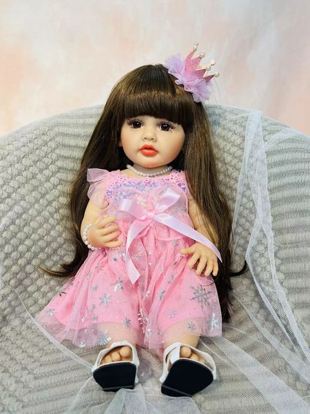 NOVO Chegou Toys de Silicone de 22 polegadas Borda de Silicone Reborn Baby Dolls recém -nascidos Kawaii Baby Doll Kids for Birthday Gift Toy