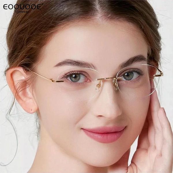 Occhiali da sole cornici Donne in titanio Design ovale senza bordo Gold occhiali tela da prescrizione di occhiali da lettura miopia