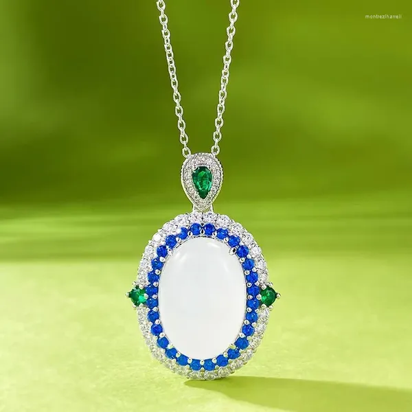 Correntes S925 Silver Inclaid Chalcedony High Egg Face Jade Colar de pendente com safira artificial para mulheres