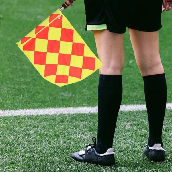 Futbol Linesman Bayrak 1 Set Profesyonel Solmaya Dayanıklı Dirençli Düzenli Hizalama Pürüzsüz Çubuk Sports Futbol Field Bayrak Hakem Aracı