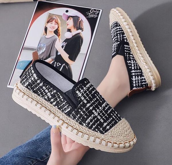 Yaz balıkçı ayakkabıları kadın tasarımcı keten örgü çok yönlü gündelik ayakkabılar loafers hafif yeni moda kadın nefes alabilir düşük üst konforlu seyahat yürüyüş daireleri