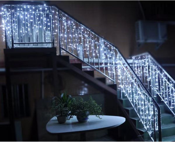 Pilastri di ghiaccio a LED/strisce di ghiaccio/corde leggero a fiocme di neve tende da fiaba luci natalizie giardino esterno feste in casa ghirlanda