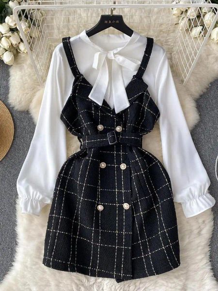 Vestidos de trabalho Mulheres Retro Moda Terne Branca Elegante Lanterna Longa Camisa de Camisa Plaid Sling Belt Botão Mini Vestido Autumn Korean Set