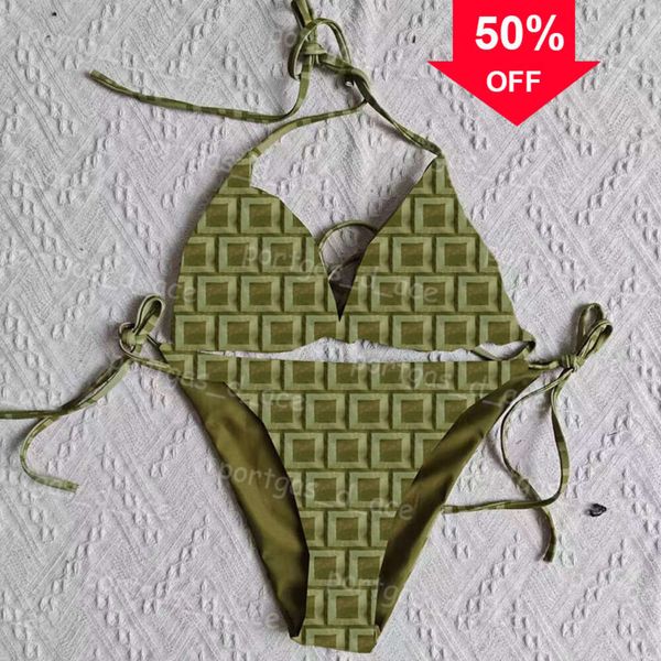 Offerte Nuove stilista di moda all'ingrosso da bagno femminile da bagno sexy bikinis da nuoto da bagno di lusso set da bagno imbottito girl ragazza spiaggia reggiseno brefs a costumi da bagno