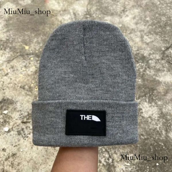 Top Sale Männer Beanie Winter Unisex Strick Hat Gorros Bonnet Schädel Kappen Strickhüte Klassische Sportkappe Frauen lässig Outdoor Designer Beanies 2077