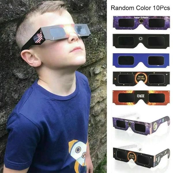 Sonnenbrille 10pcs 3D Papier Gesamt Sonnenfinsternisglas Zufällige Farbe Sonne schützt Augenschutzbeobachtung Anti-UV