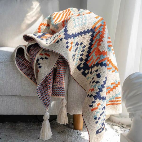 Мягкий уютный вязаный бросок кабеля, легкое декоративное текстурированное одеяло с полосами для диванов