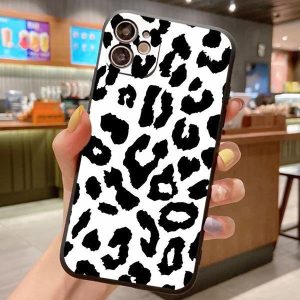 Custodia modello per OnePlus Nord CE 2 3 Lite 5G 2T 9RT 11 10 PRO 10T 10R 9R 9 8 8T 7 6 6t Ace Leopard Painting Silicone Case