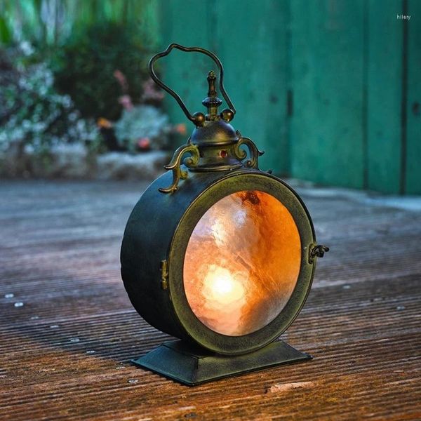 Titulares de vela Terrestre Modelo de vento pendurado portador de ferro forjado Artigos de mobiliário em casa Storm Lantern Holiday Centerpieces