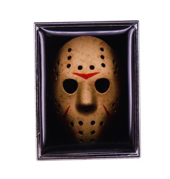 JAS0N V00RHEEES MASK ART ART LAPEL PIN BROCHE BADGE HORROR MILM HALLOWEEN JUDUE Accessoires3134573