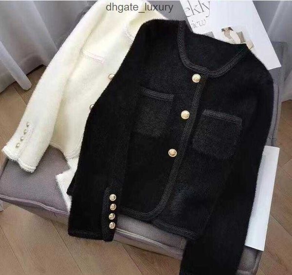 Designer de suéteres femininos New Knit Cardigan Cardigan Vintage Camelo Black Sweater Casaco Casaco de Casaco Curto