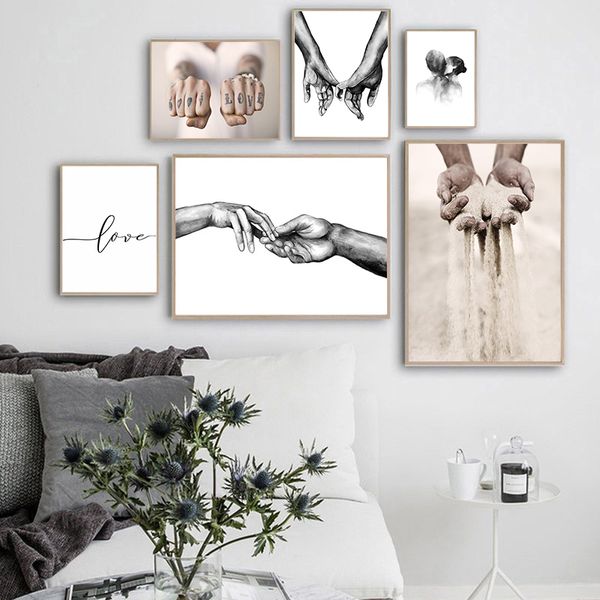 Black White Romantic Hand in Hand Poster Stampa tela dipinta moderna citazioni d'amore Immagine artistica da parete per coppie amanti decorazioni per la stanza