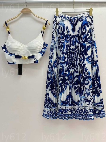 Conjunto de duas peças Designer feminino vestido de luxo novo de alta qualidade de alta qualidade alta flanela mangas temperamento sexy halter impressão de praia traje vestidos de verão para mulheres