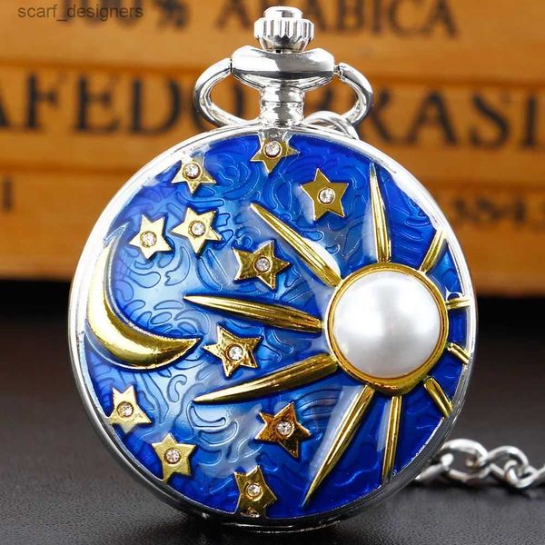 Relógios de bolso Novo arte de relevo Encrusted Gold Star e Moon Pattern Pocket Blue Starry Sky Colar Bolsets FOB Chain Clock Y240410