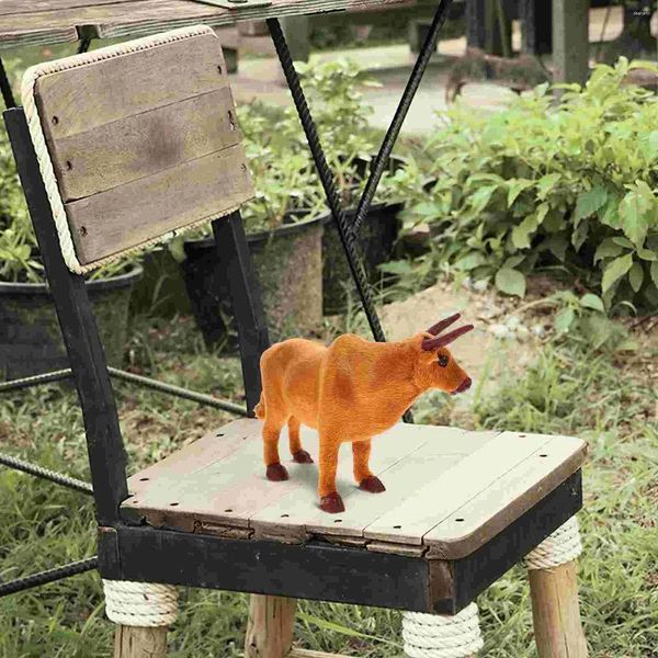 Decorazioni da giardino piccoli decorazioni del polpaccio per cuoio ornamenti animali di plastica figurina del bestiame da esterno