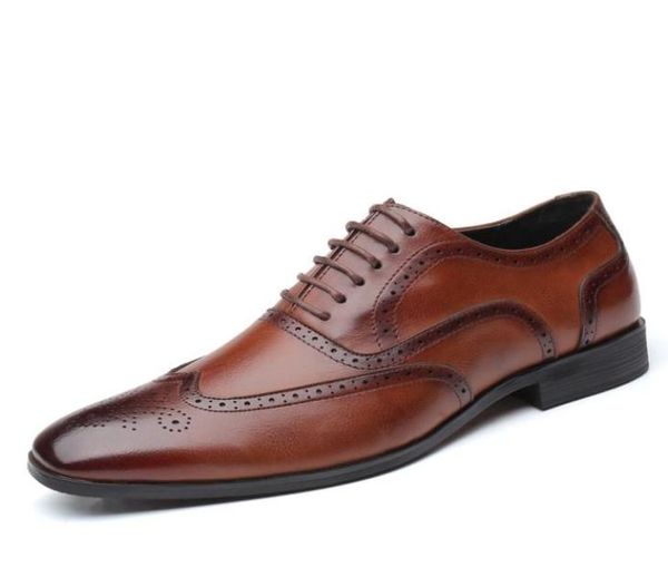 Biz Men Casual Shoes Business Travel Men Men Big Size Brogue Shoes Man Man Brace Up Flats Businessman Shoes Hollow Loafer ZY32485555259