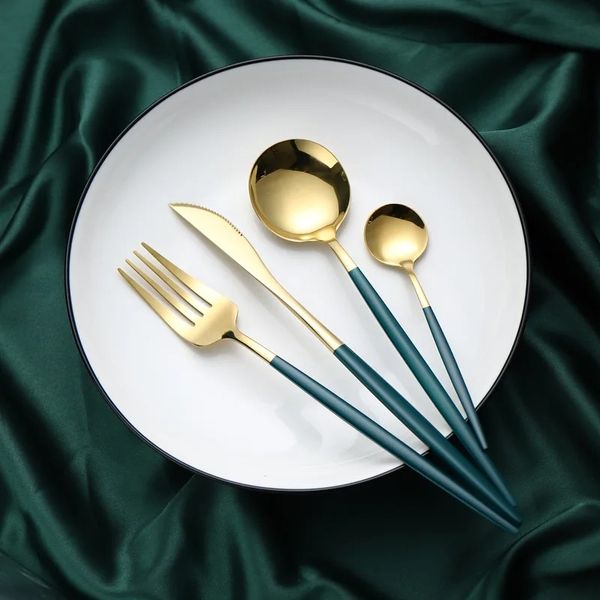 4pcs Siyah Altın Çatal Kaşık Bıçağı Paslanmaz Çelik Sabah Seti Gümüş Sofra Takımları Yemek çubukları Yemek Takımı Çay Kaşık Sapta Seti
